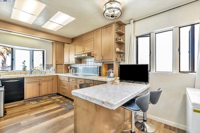 71 Taylor Pl, Bethel Island CA: https://media.crmls.org/mediaz/406f123b-fd69-4595-9061-daab70541146.jpg