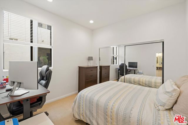 2 Bed Home for Sale in Los Angeles, California