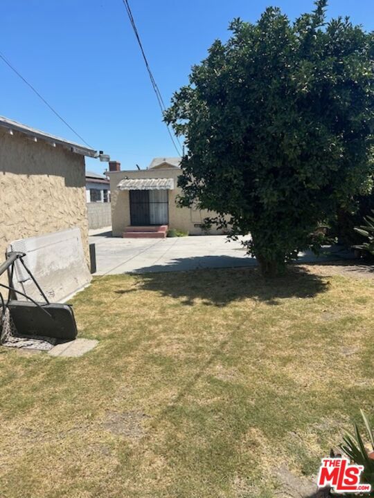 901 Culver Avenue, Compton, California 90220, 3 Bedrooms Bedrooms, ,2 BathroomsBathrooms,Single Family Residence,For Sale,Culver,24426911