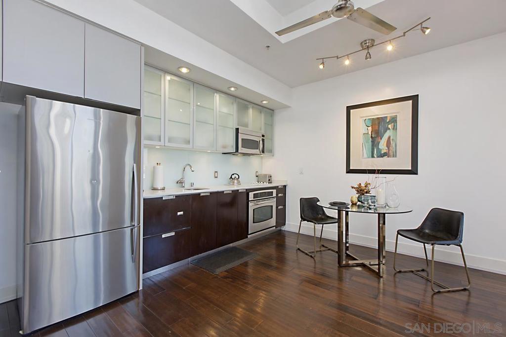 575 6th Ave - photo 5