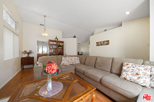 3223 Quarry Road, Palmdale CA: https://media.crmls.org/mediaz/40710cac-8c22-41d8-9b30-76193a37c8c0.jpg