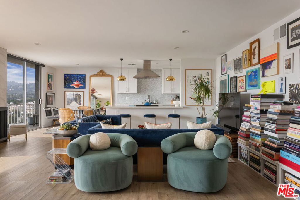 100 S Doheny Drive #PH12