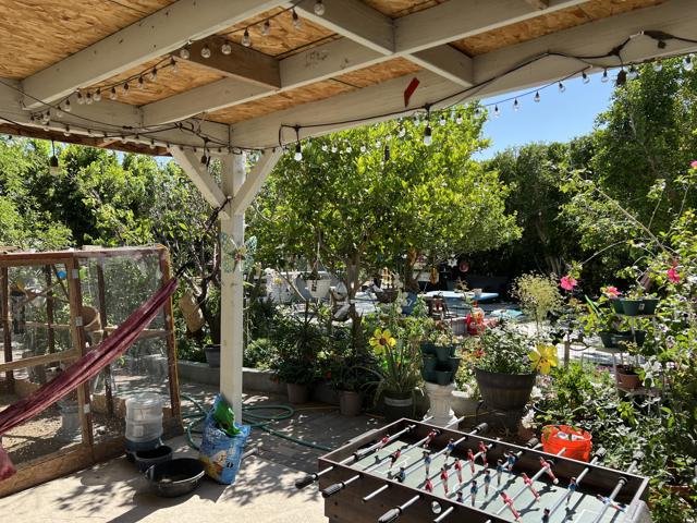 21130 Hot Springs Road, Desert Hot Springs CA: https://media.crmls.org/mediaz/4071e002-d5b7-461b-80cb-3b96a6ded201.jpg