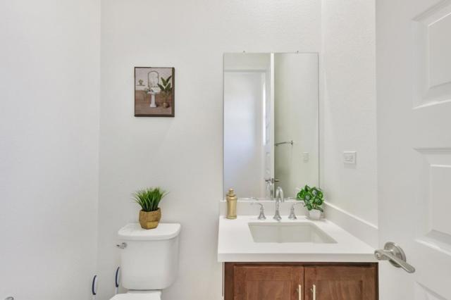 38118 Luma Terrace, Newark CA: https://media.crmls.org/mediaz/4072fae9-c8eb-415a-bc4b-f737ee241668.jpg
