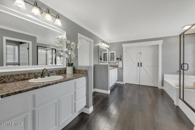 42333 Highland Court, Lancaster CA: https://media.crmls.org/mediaz/4073a550-b3fc-4e35-b097-5ec77f5ac72d.jpg