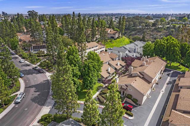 3003 Old Bridgeport, San Diego CA: https://media.crmls.org/mediaz/4073d7b7-5e0b-45cc-8152-09a6e609a9e9.jpg