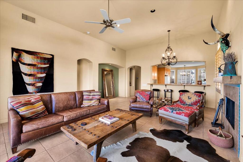 MLS #219140861DA image #4