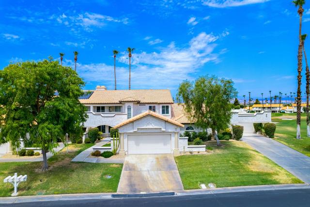 Image 34 of 44 For 371 Desert Falls Drive