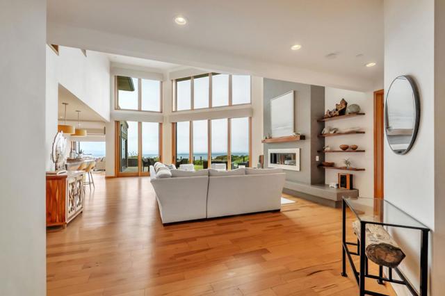 616 Bayview Drive, Aptos CA: https://media.crmls.org/mediaz/4076b6fa-165f-41f2-84bf-b0082f5f8e27.jpg