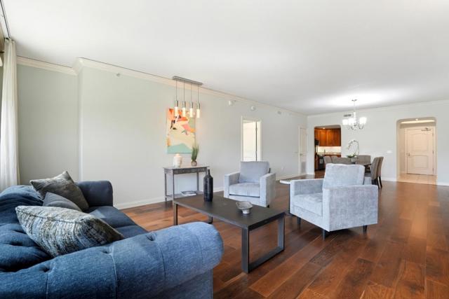 10 Crystal Springs Road, San Mateo CA: https://media.crmls.org/mediaz/4079a895-e120-4cf8-adf8-4d8048738442.jpg