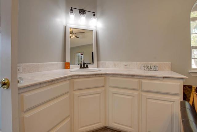 160 Tevis Trail, Hollister CA: https://media.crmls.org/mediaz/407a1e27-120e-4792-880b-7347216853da.jpg