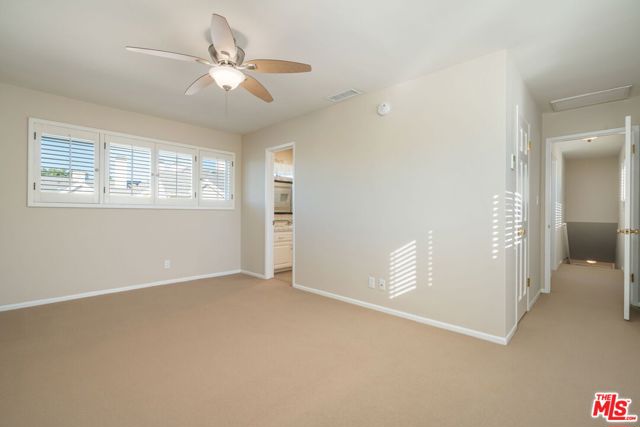 14972 CAMAROSA Drive, Pacific Palisades CA: https://media.crmls.org/mediaz/407ad83f-3d83-41d2-ac46-e116e8aef047.jpg