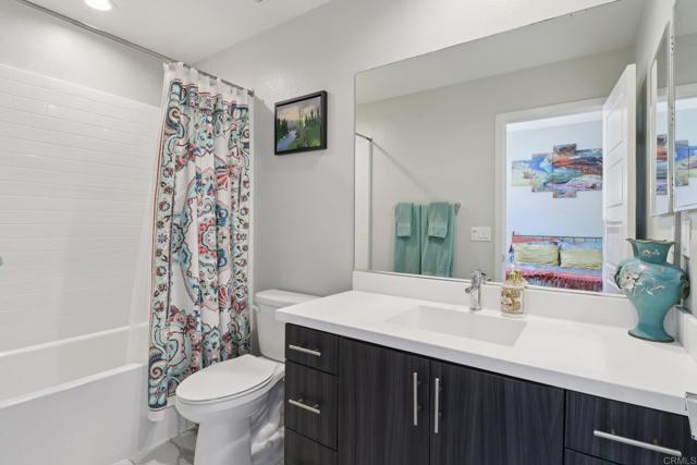 Detail Gallery Image 29 of 55 For 2035 Element Way, Chula Vista,  CA 91915 - 3 Beds | 3/1 Baths