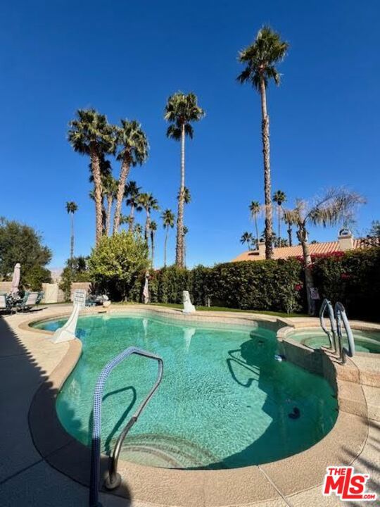 Image 29 of 31 For 408 Oakmont Drive