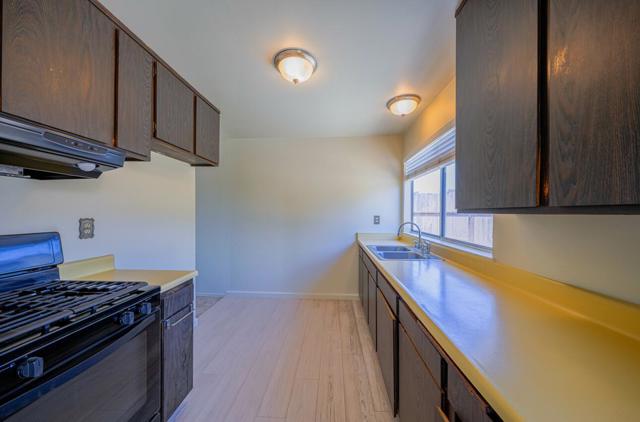 1622 Flores Street, Seaside CA: https://media.crmls.org/mediaz/407e9a79-bcb9-47c8-93d7-6edef33e305b.jpg