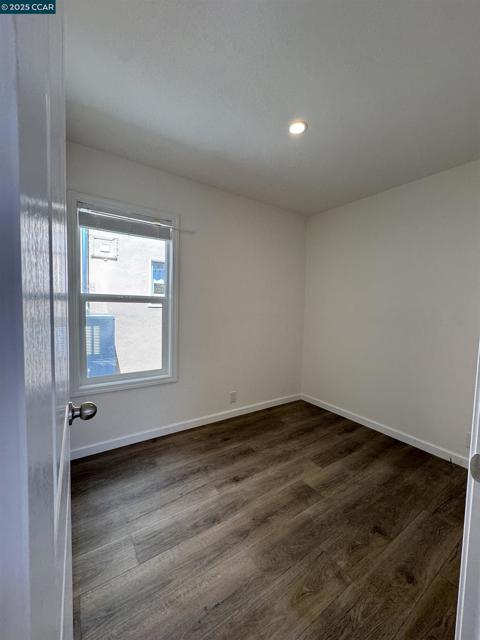418 N School St, Lodi CA: https://media.crmls.org/mediaz/4080751d-1d9d-4095-bbec-ea9a51ccaa7c.jpg