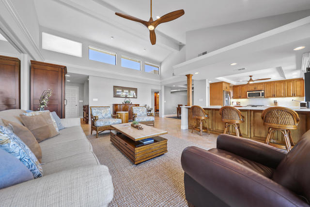 352 Villena Way, Palm Desert CA: https://media.crmls.org/mediaz/4080b86f-c26f-4d2c-bf00-23bf5396dc5e.jpg