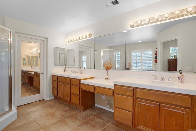 Detail Gallery Image 26 of 44 For 2217 Corte San Simeon, Chula Vista,  CA 91914 - 4 Beds | 3 Baths