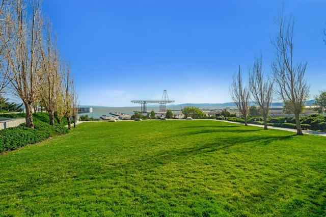 501 Hudson Avenue, San Francisco CA: https://media.crmls.org/mediaz/40827a59-0bc5-456c-a65b-adf8067930fd.jpg
