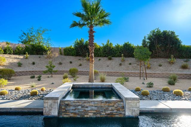 74425 Zeppelin Drive, Palm Desert CA: https://media.crmls.org/mediaz/4082e237-5dae-4363-8231-f4cb209fe9da.jpg