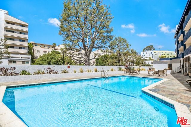 10982 Roebling Avenue, Los Angeles CA: https://media.crmls.org/mediaz/40833f70-6e9a-4750-a60d-0475f6f96365.jpg