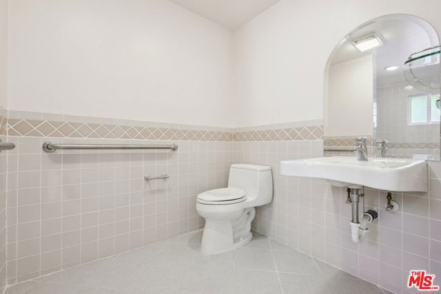 Drew Fenton | 16999 Avenida De Santa Ynez Pacific Palisades CA | MLS: 7490031 Drew Fenton | 16999 Avenida De Santa Ynez Pacific Palisades CA | MLS: 7490031