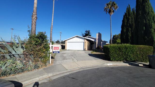 1715 Calle De Plata, San Jose CA: https://media.crmls.org/mediaz/4084582f-fce9-4df1-9243-0ef91fdf5a23.jpg
