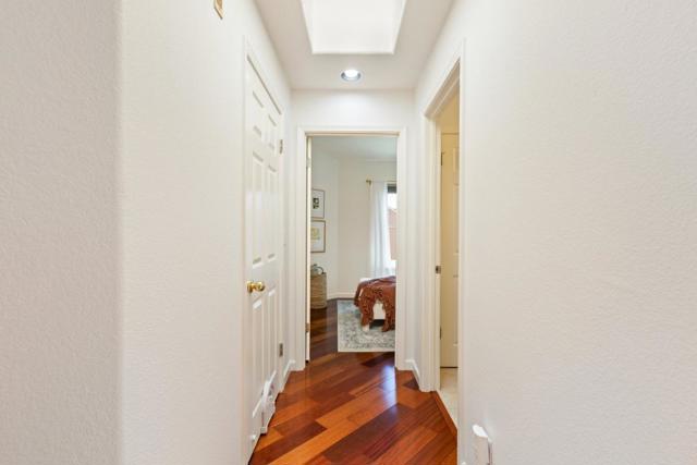 2009 Showers Drive, Mountain View CA: https://media.crmls.org/mediaz/408481bc-9a80-46c4-87f6-26ee194e9e4c.jpg