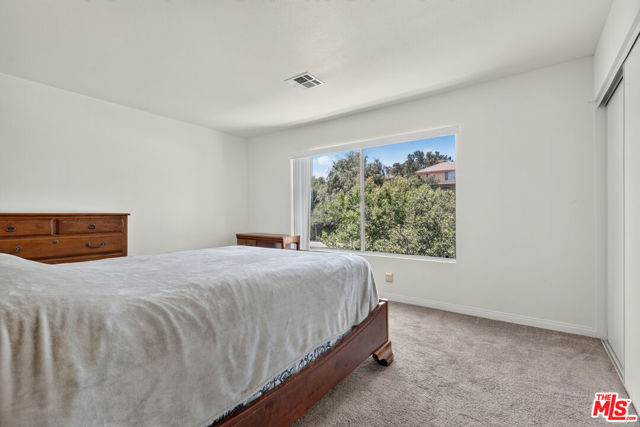 2680 La Paloma Circle photo 13