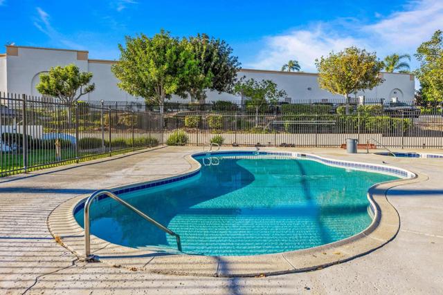 Detail Gallery Image 2 of 5 For 3446 Los Mochis Way, Oceanside,  CA 92056 - 2 Beds | 1/1 Baths