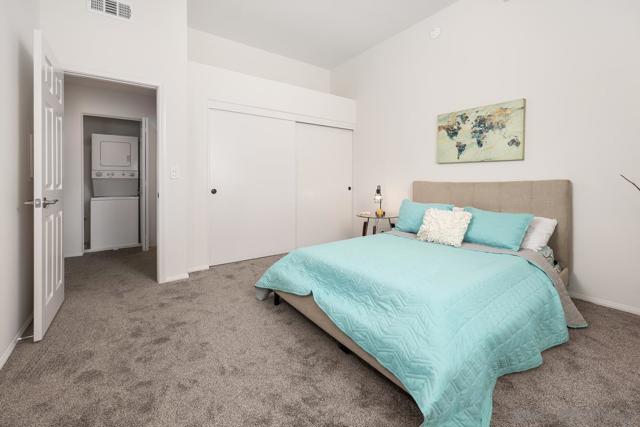 8585 Via Mallorca, La Jolla CA: https://media.crmls.org/mediaz/40859e7d-6af1-4b2e-a5e5-3f71d9b7e970.jpg
