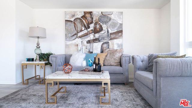 12222 WILSHIRE Boulevard, Los Angeles CA: https://media.crmls.org/mediaz/4085d196-0b8f-4cbe-81c5-a83746f756ee.jpg