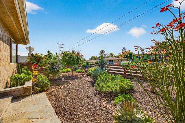 Detail Gallery Image 37 of 55 For 4557 Toni Ln, La Mesa,  CA 91942 - 3 Beds | 2 Baths