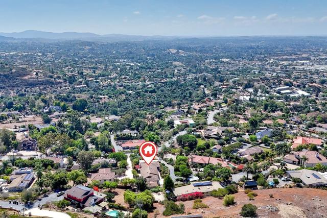 1650 Elevado Road, Vista CA: https://media.crmls.org/mediaz/40873d5e-02a7-460a-9225-8443d46f1acc.jpg