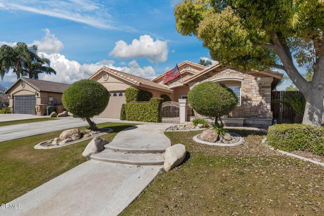 Detail Gallery Image 4 of 49 For 12614 Grand Teton Dr, Bakersfield,  CA 93312 - 4 Beds | 3 Baths