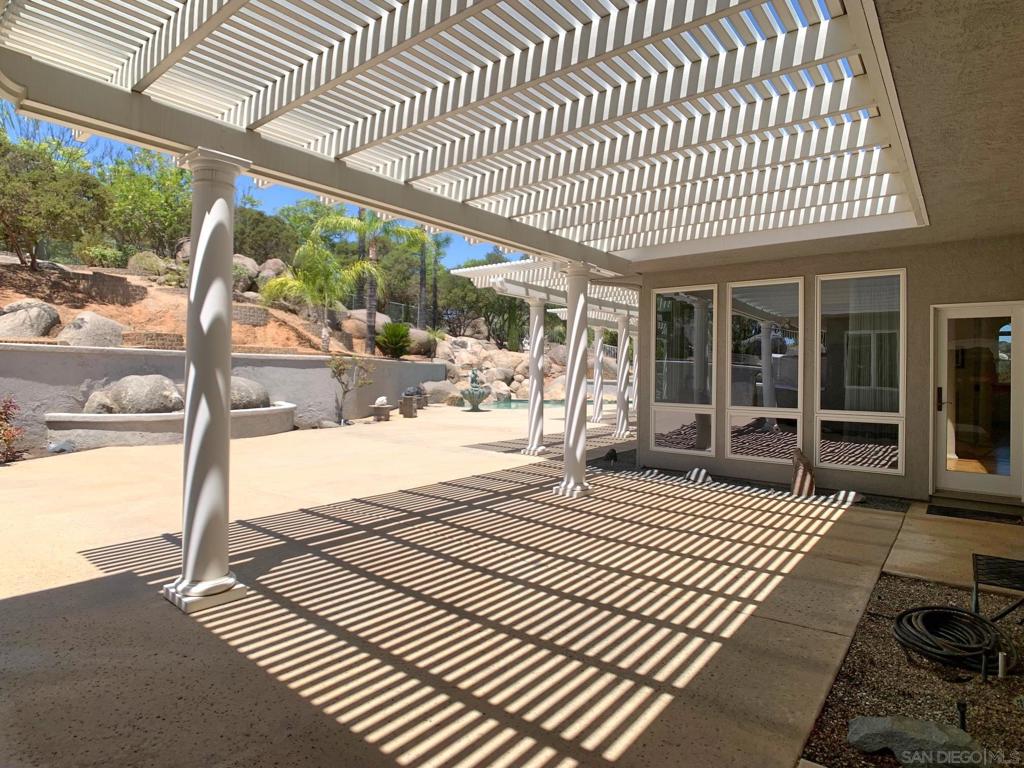 MLS #250034393SD img 67