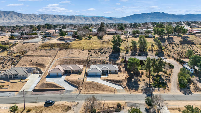 17717 Bangor Avenue, Hesperia CA: https://media.crmls.org/mediaz/408886bb-fc59-4f28-a8ee-5b1fdd5249ee.jpg