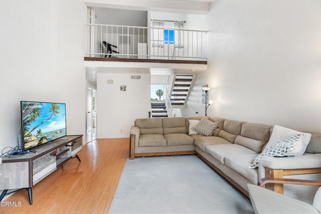 742 S Garfield Avenue, Monterey Park CA: https://media.crmls.org/mediaz/4089c510-9b22-4e88-924d-0dfce0dc5add.jpg
