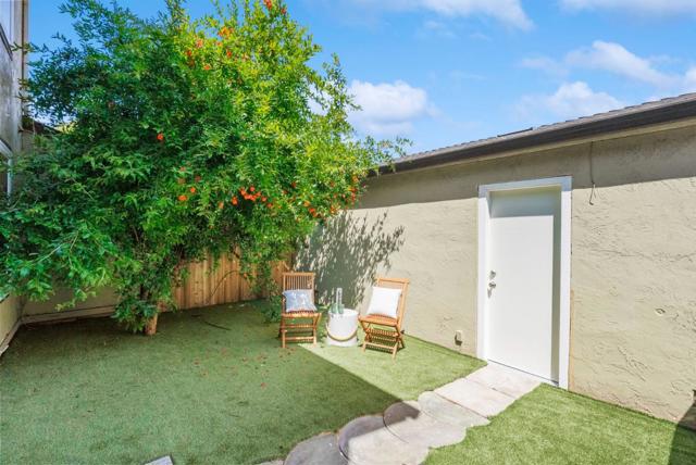 2044 Voss Park Lane, San Jose CA: https://media.crmls.org/mediaz/408a946f-d8a9-4cd7-89d2-f8608aea0e8c.jpg