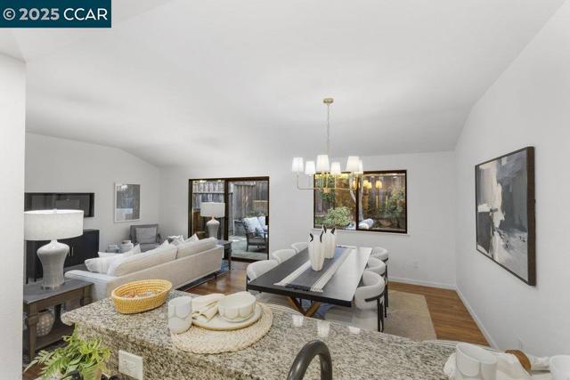 57 Glen Valley Cir, Danville CA: https://media.crmls.org/mediaz/408acd1a-ded6-471f-a2a6-30504dcbc046.jpg