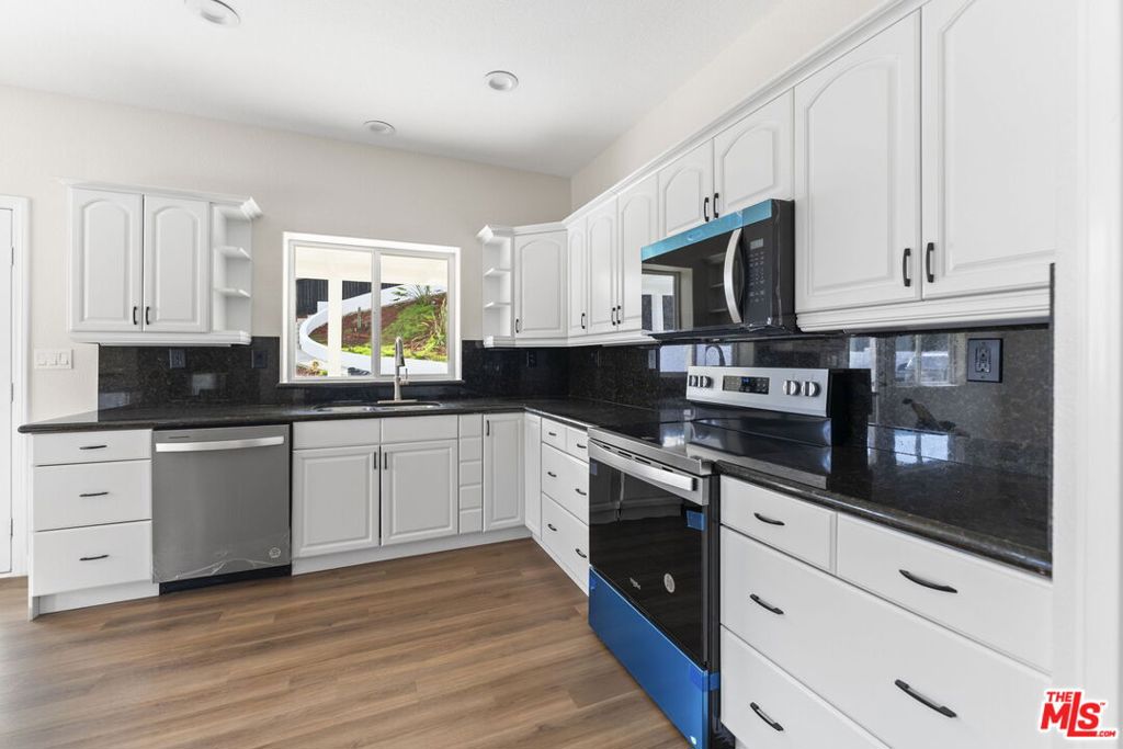 MLS #25499043 img 44