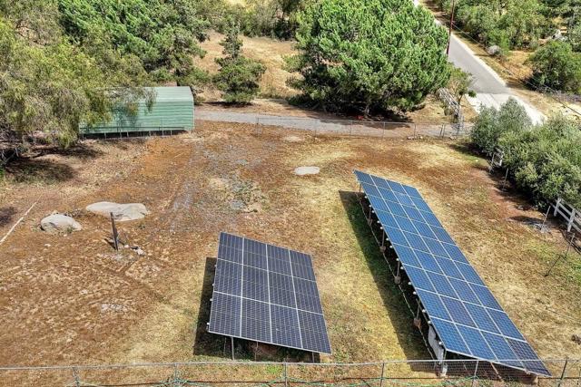 31503 Stardust Lane, Valley Center CA: https://media.crmls.org/mediaz/408bc922-e72b-45a4-acb2-85f0042dc0df.jpg