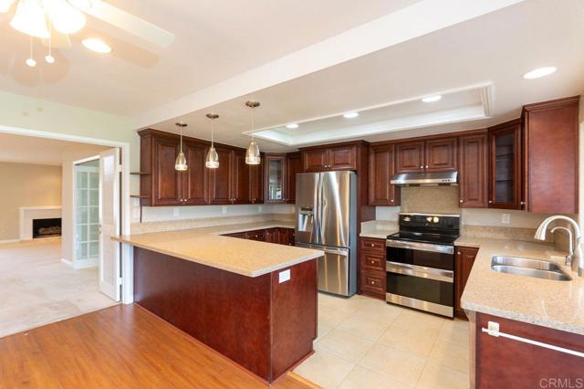 17550 Plaza Karena, Rancho Bernardo (San Diego) CA: https://media.crmls.org/mediaz/408bdd12-48f4-4c25-a021-0f35943c2792.jpg