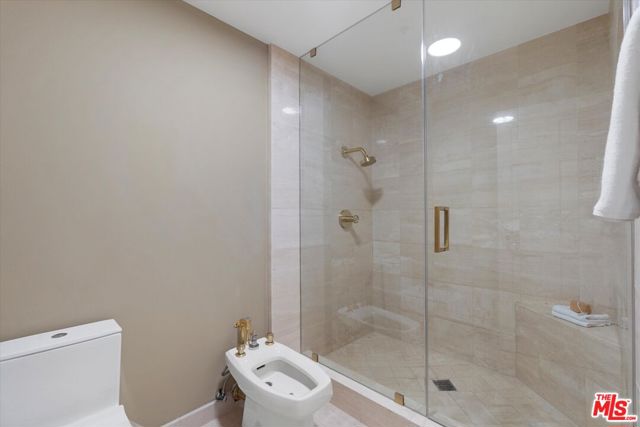 10724 Wilshire Boulevard, Los Angeles CA: https://media.crmls.org/mediaz/408c806e-0f9f-4e77-bcf0-9f08e2850d7c.jpg