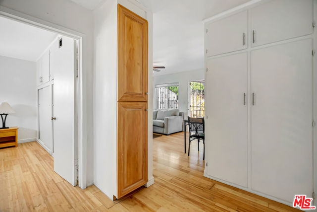 Image 40 of 61 For 1226 Chelsea Avenue