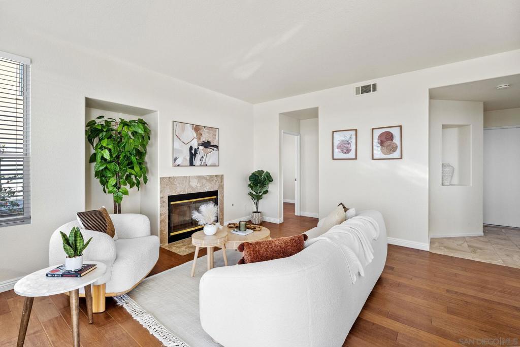 MLS #250027189SD img 6