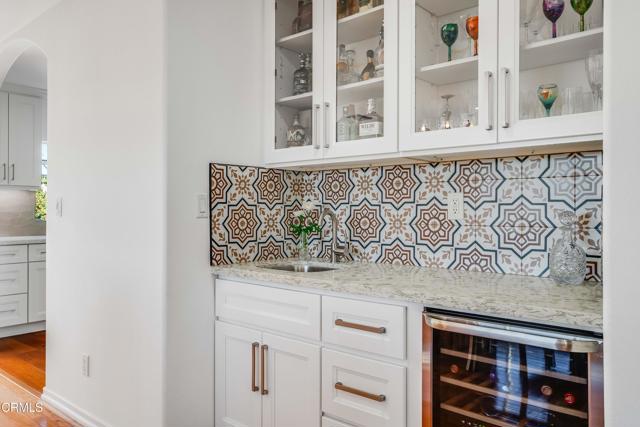 Detail Gallery Image 29 of 56 For 2606 Medlow Ave, Los Angeles,  CA 90065 - 3 Beds | 2 Baths