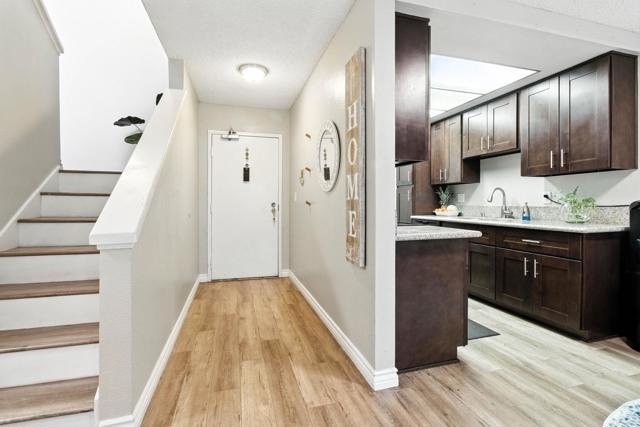 Detail Gallery Image 5 of 21 For 465 Fourth Ave #14,  Chula Vista,  CA 91910 - 2 Beds | 2 Baths