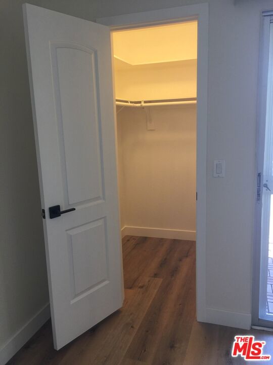 Image 11 of 16 For 9647 Spyglass Avenue 24