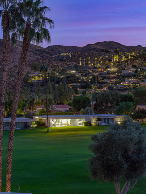 399 Desert Lakes Drive, Palm Springs CA: https://media.crmls.org/mediaz/408e03b0-2ccc-4c47-baea-597a0c12fd4c.jpg